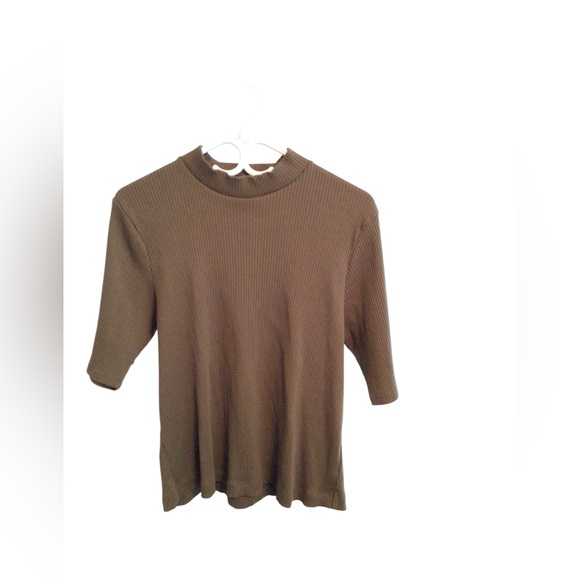 NWOT Old Navy Ribbed Tee - Picture 1 of 2